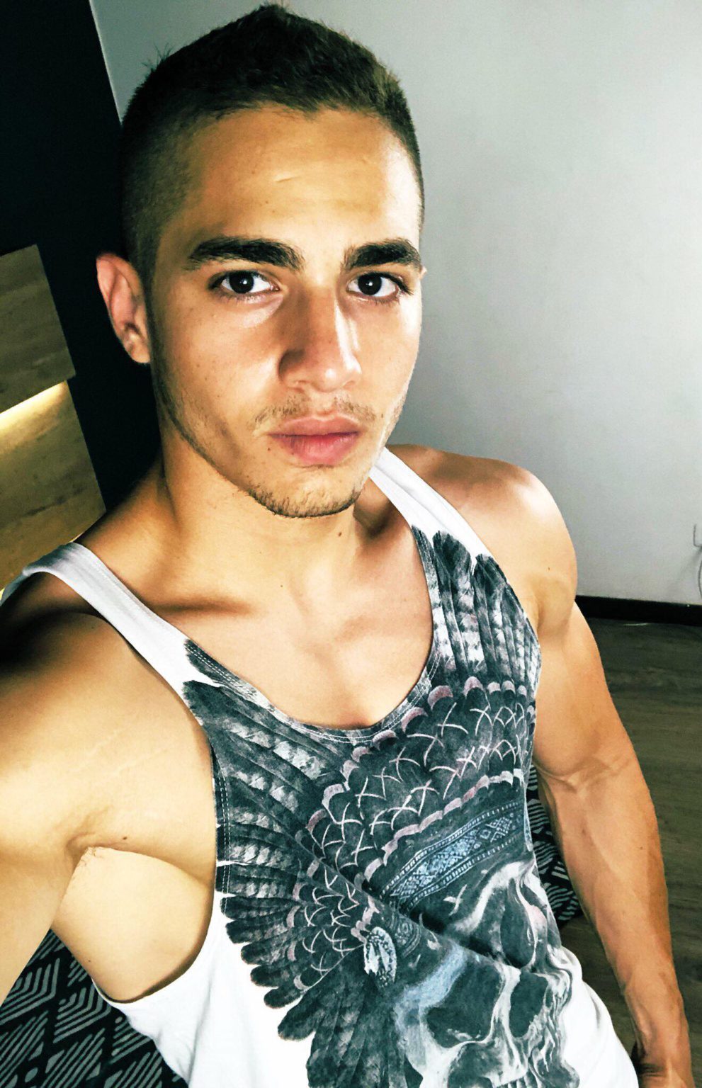 Hot gay cum explosion - sagegasw